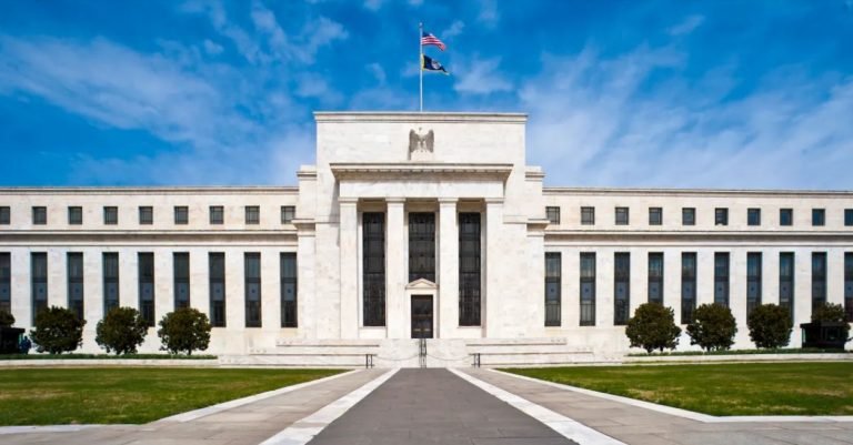 La Fed sube los tipos de interés 25 puntos básicos