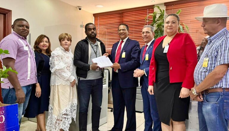 PRR deposita requisitos pide JCE para reconocimiento
