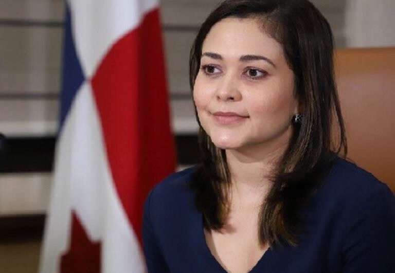 Janaina Tewaney pondera integración latinoamericana