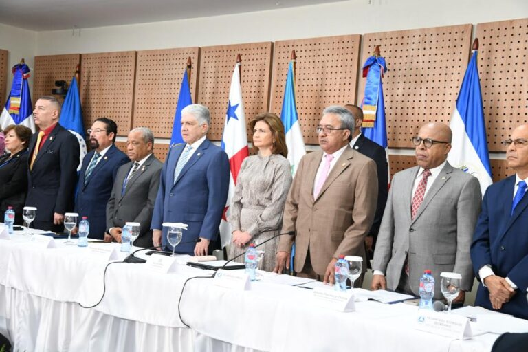 Parlacen solicita a los EE.UU. renegociar TLC con República Dominicana y Centroamérica