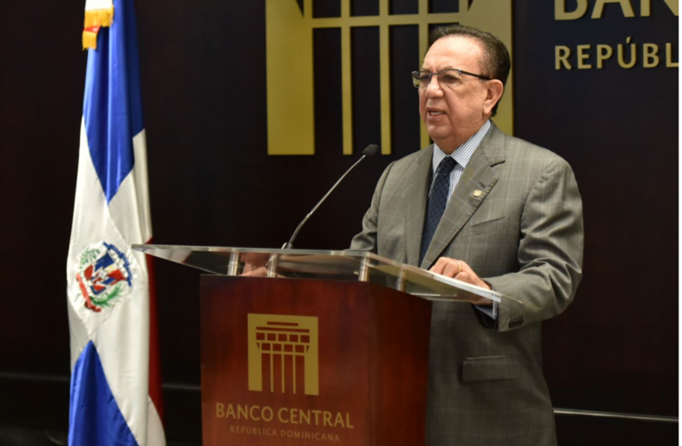 Junta Monetaria libera RD$34,000 millones del encaje legal para préstamos a tasa de hasta 9 % anual