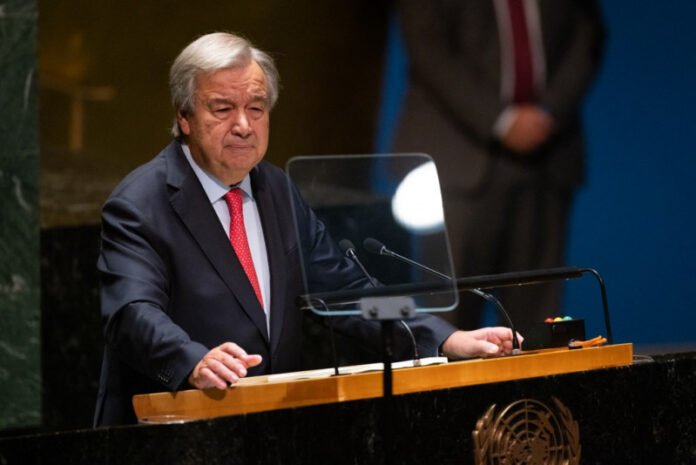 El Secretario General de las Naciones Unidas, António Guterres, se dirige al 78º período de sesiones de la Asamblea General de las Naciones Unidas (AGNU) en la sede de las Naciones Unidas el 19 de septiembre de 2023 en la ciudad de Nueva York.GETTY IMAGES VIA AFP