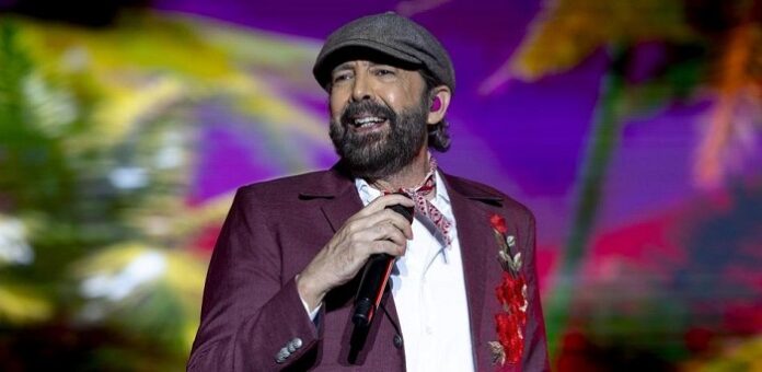 El músico y cantante dominicano, Juan Luis Guerra, durante su actuación en el Festival Río Babel en MadridDANIEL GONZÁLEZ/EFE/ARCHIVO