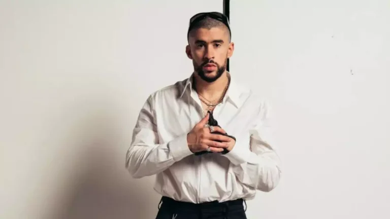 Bad Bunny lanza nuevo disco que promete revolucionar la industria musical