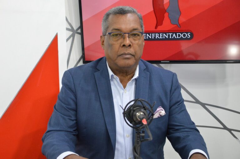 El Teniente que pide rebaja