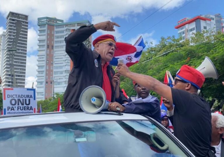 Luis “El Gallo” dice a EEUU y ONU que nadie tiene derecho a mancillar el territorio nacional