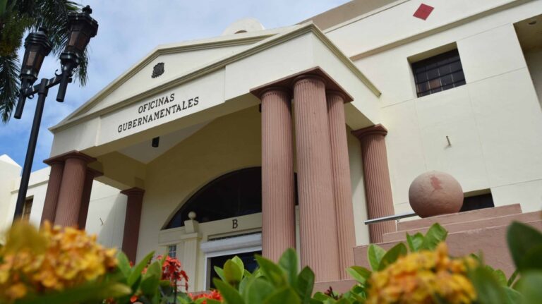 Ministerio de Economía de RD resalta desempeño del turismo