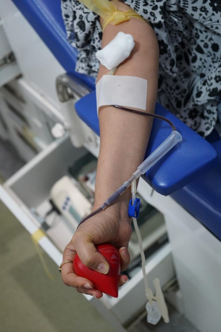 Colaboradores del INFOTEP donan su sangre al Hemocentro Nacional