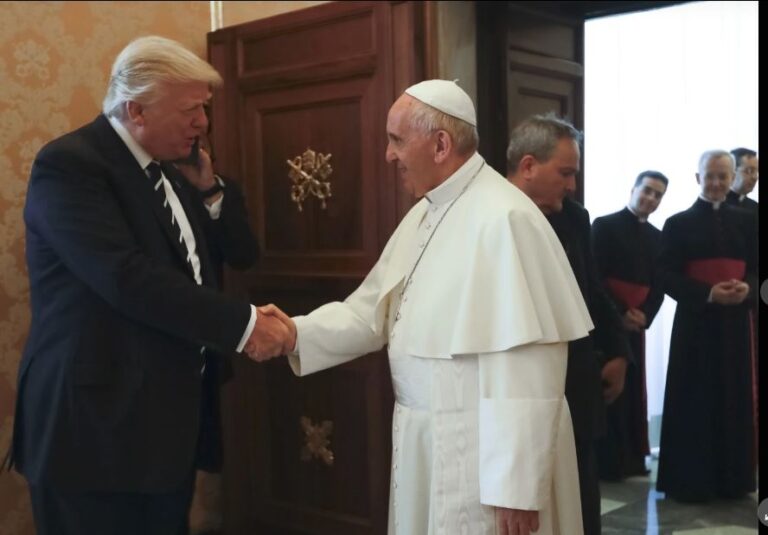 Viaje de Trump al funeral del papa pone de relieve sus enfrentamientos a lo largo de los años