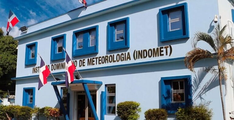 INDOMET pronostica aguaceros, tronadas y ráfagas de viento por sistema frontal y vaguada