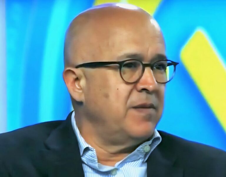 Francisco Domínguez: Preocupado por el deterioro del sistema educativo