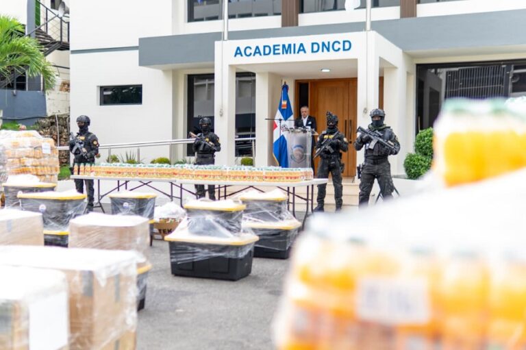 DNCD incauta cargamento de cocaína líquida en el Puerto Caucedo