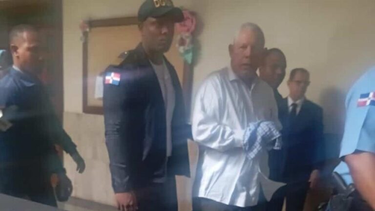 Levantan rebeldía a Rafael Guerrero, pero le imponen grillete e impedimento de salida del país