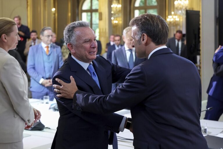Macron dice que 26 países prometen tropas como fuerza de seguridad para Ucrania al terminar guerra