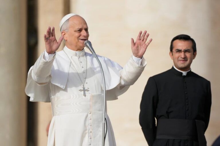El papa León XIV respalda a los obispos de EEUU en su condena a la política migratoria de Trump