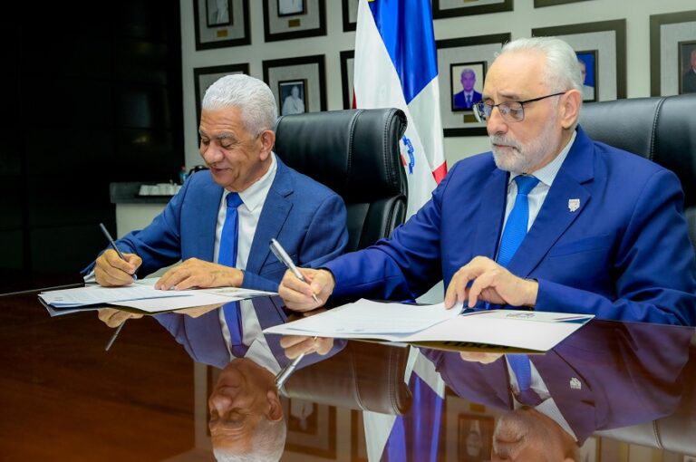 Senado de la República y la LIDOM suscriben convenio para promover el deporte