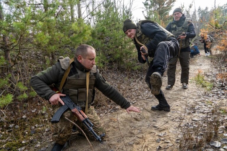 Zelenskyy afirma que Ucrania está trabajando en un intercambio de prisioneros con Rusia