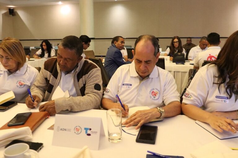 ADN fortalece liderazgo institucional con jornada de integración para regidores y directores