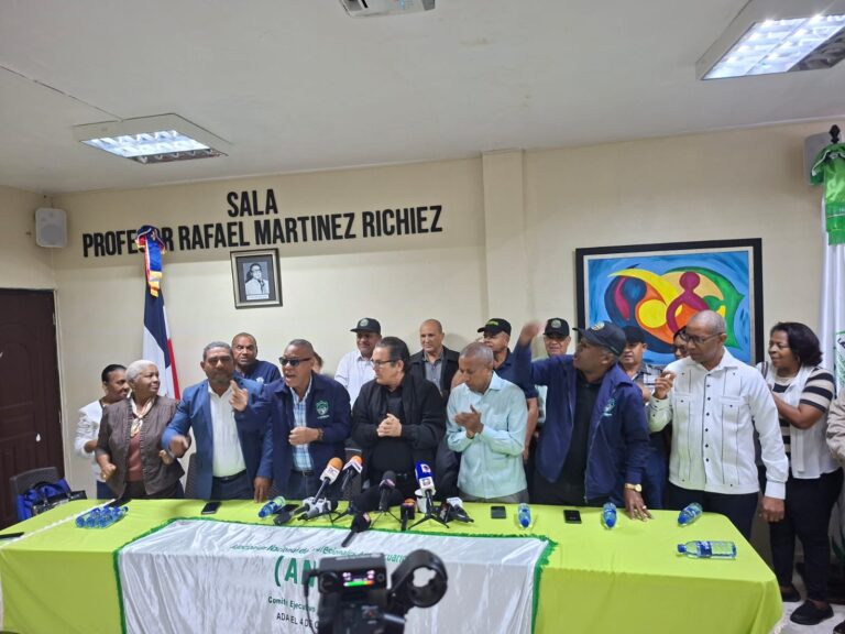Agronomos marcharan al Palacio Nacional el 12 de febrero