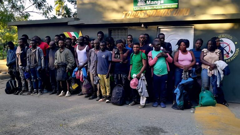 Ejército detiene 39 haitianos indocumentados en Montecristi