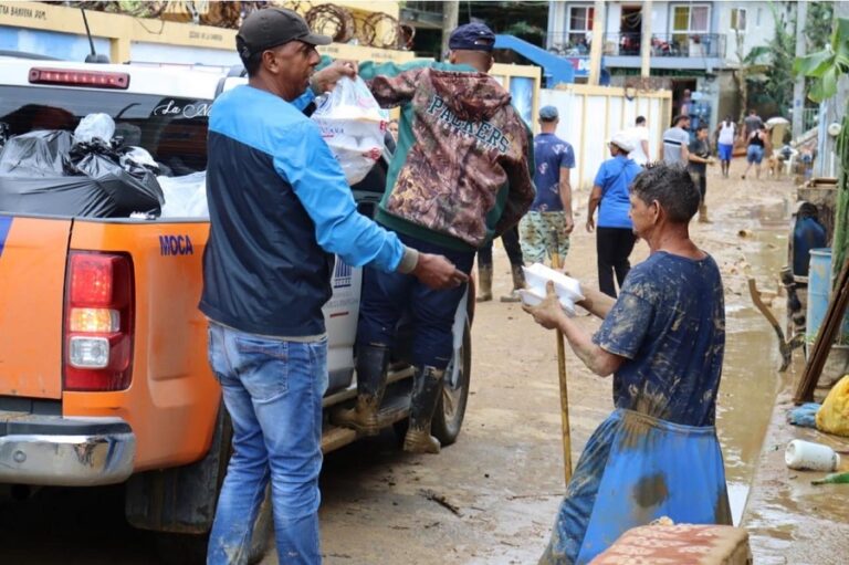 DASAC asiste a familias afectadas por inundaciones en las provincias PP, María Trinidad Sánchez, Espaillat y Samaná