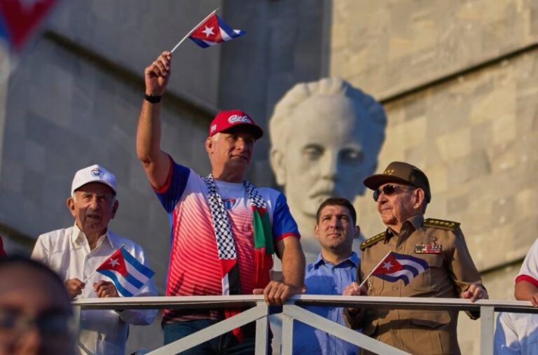 Un Castro podría ser el sucesor de Díaz-Canel en Cuba