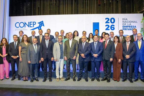 Directivos del CONEP en diálogo con dirigencia del PLD - atento.com.do