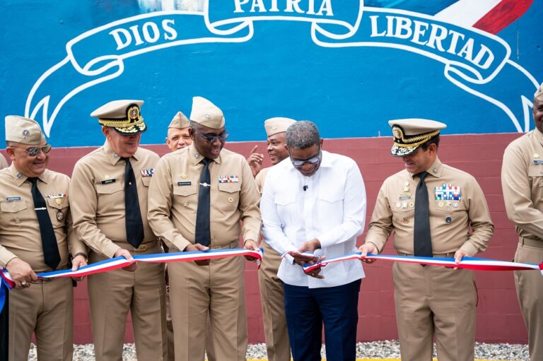 Propeep inaugura Paseo de los Colores en la Armada