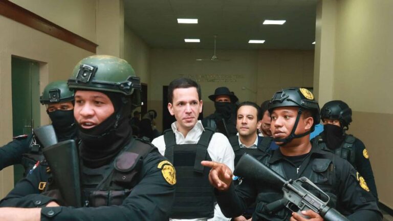 Envían a juicio de fondo exdirector Intrant Hugo Beras